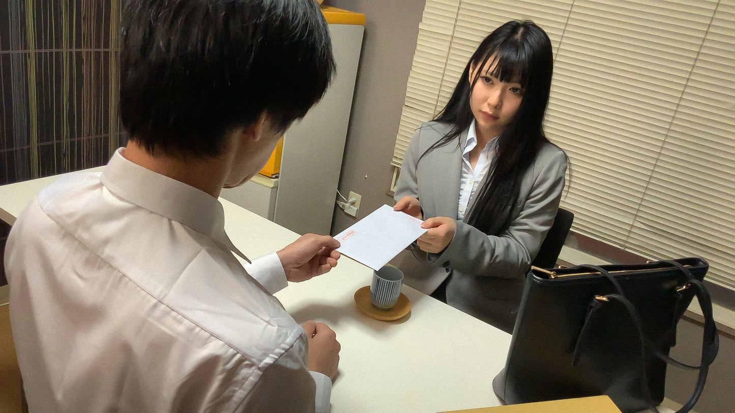 面接に来た就活中の女子大生に睡眠薬入りのお茶を飲ませて昏睡状態になった無防備な身体に鬼中出し!