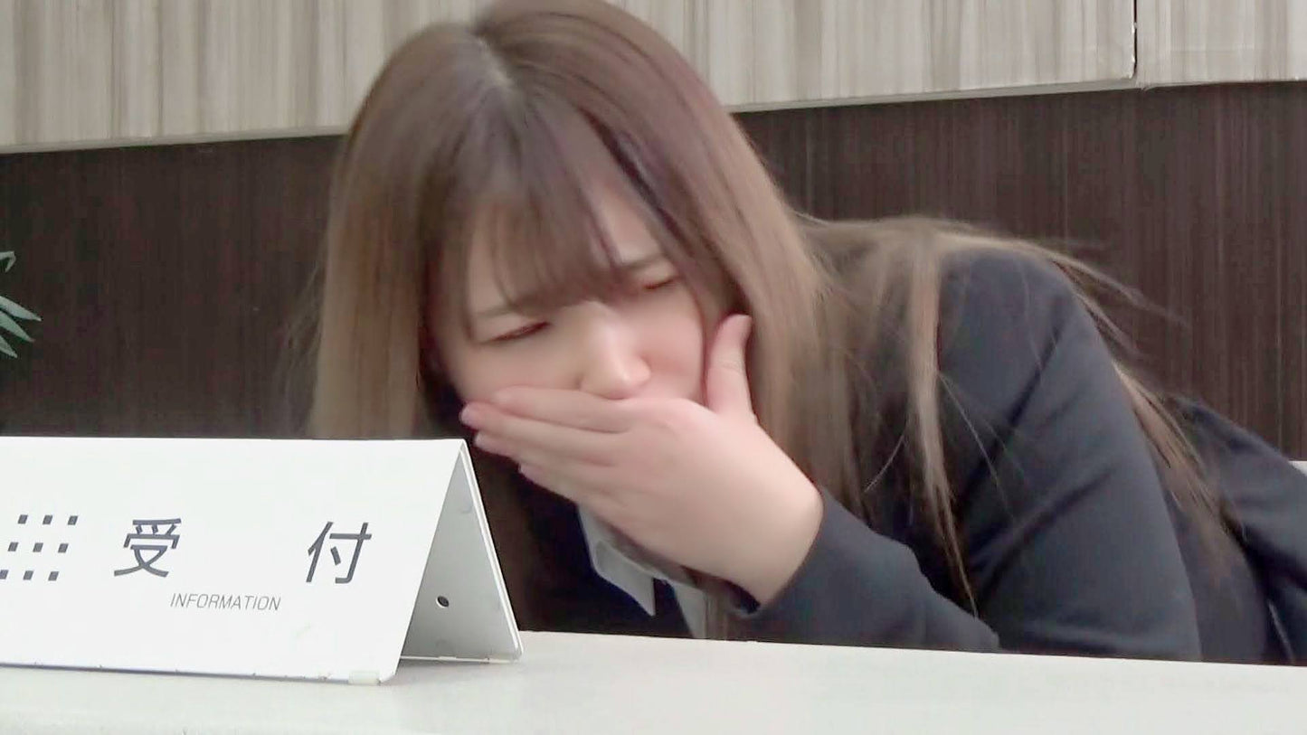 【受付嬢凌辱!】上半身は業務中 下半身はレイプ進行中!!気丈な振る舞い、献身的な対応の女性たち。 『声出すんじゃねーぞ!そのまま仕事をしとけ!』