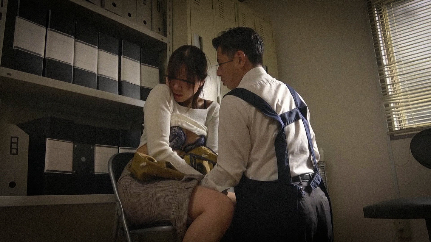 万引き人妻 代償として甘受した猥褻な制裁