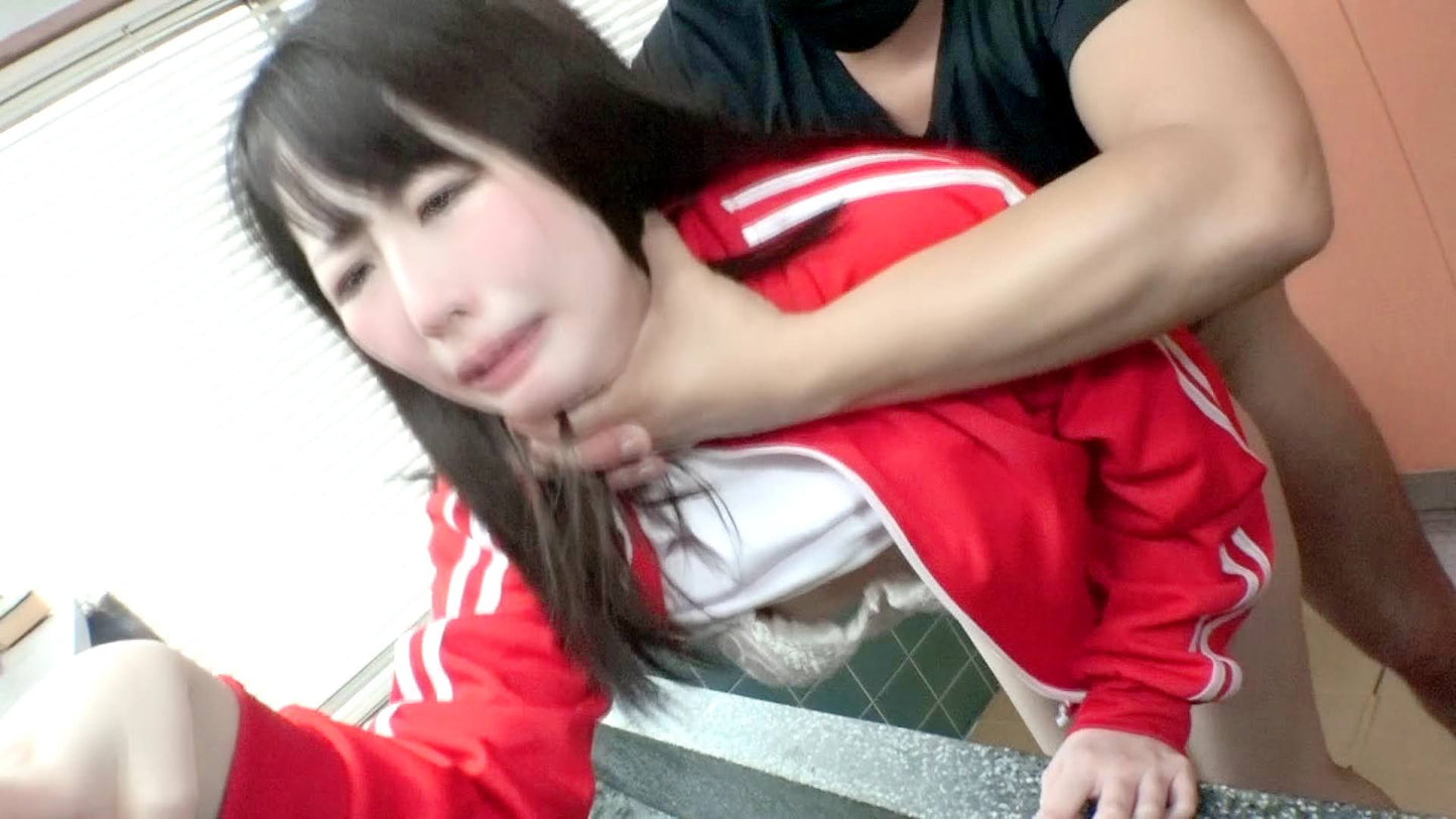 【非公開】女子学生寮が前科9犯の強姦魔Tに狙われた!窓から女子寮に侵入しク○ロホルムを使い寮生たちをレ○プした映像。